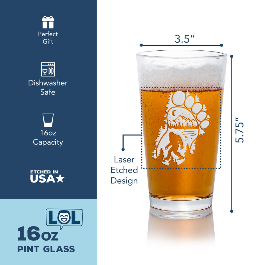 Big Foot Background Pint Glass