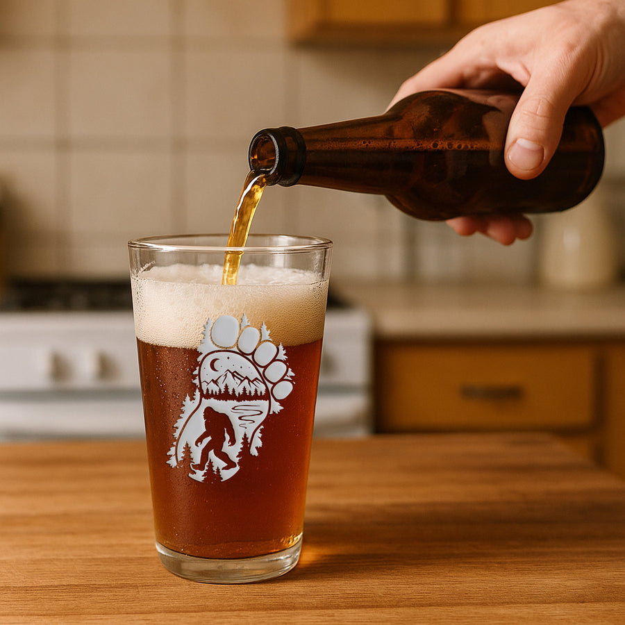 Big Foot Background Pint Glass