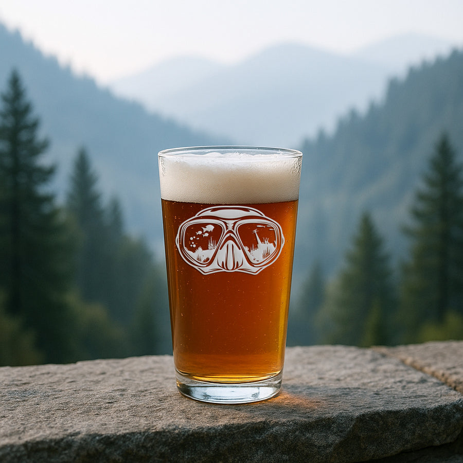 Scuba Diver Goggles Pint Glass