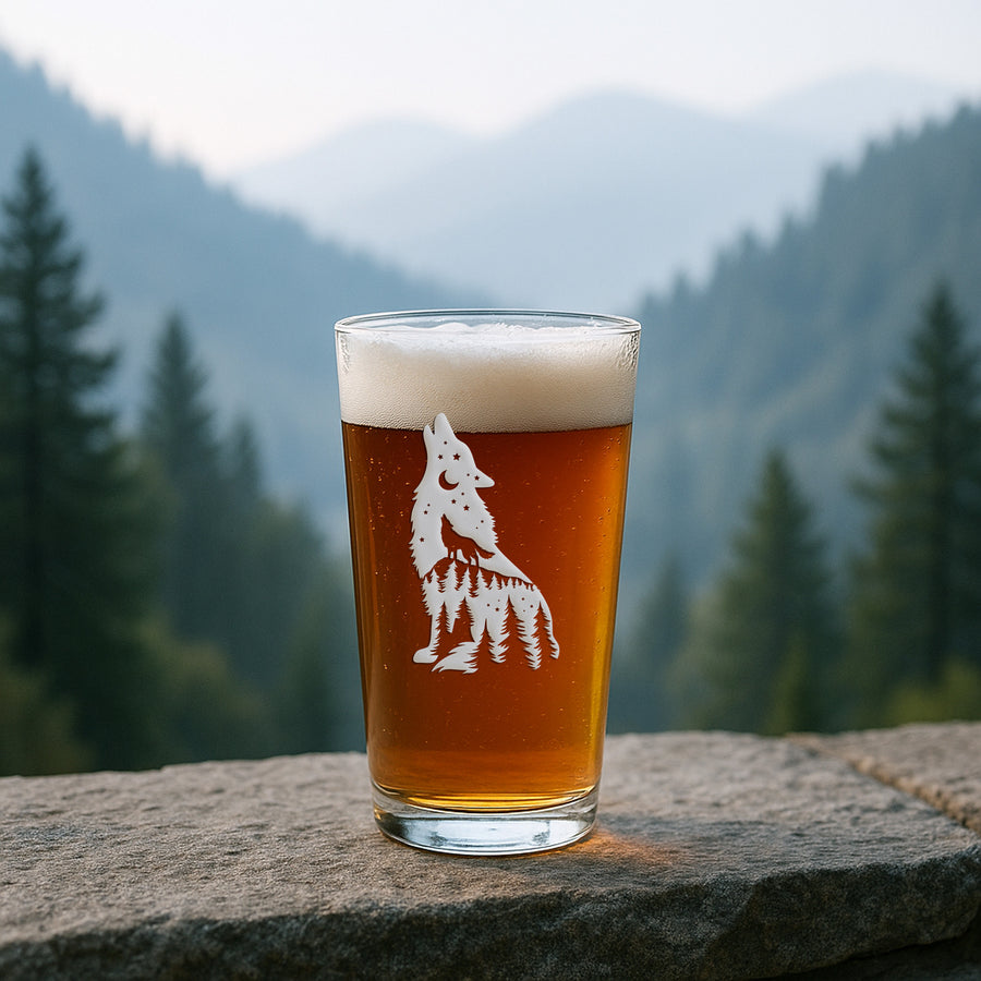Wolf Howl Pint Glass