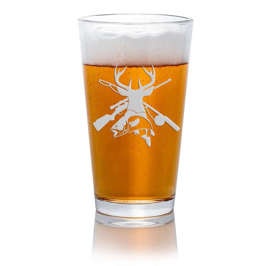 Deer Buck Fish Hunting Pint Beer Glass